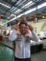 20090426 小可愛幫大家打針!