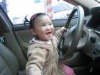20090426 小可愛幫大家打針!