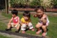 20090522 奶媽幫小子花園留影