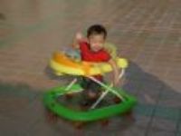 20110925 安娜自在騎腳踏車囉