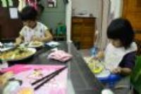 20111119 奶奶煮麵給我們吃^^